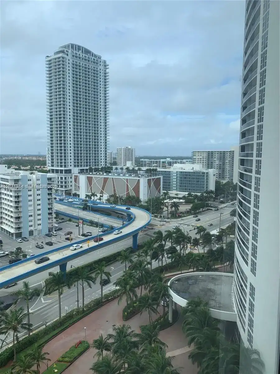 1830 S Ocean Dr # 1607, Hallandale Beach FL 33009 photo 2
