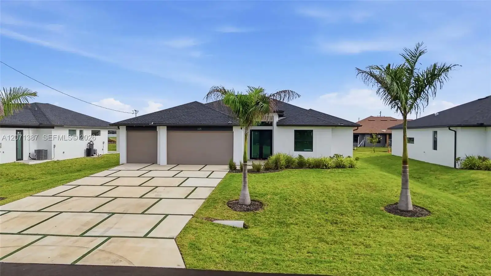 325 NE 15th Ter, Other City - In The State Of Florida FL 33909 photo 4