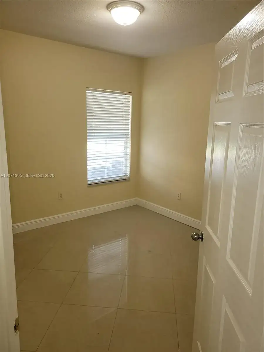 2564 CENTERGATE DR # 108, Miramar FL 33025 photo 5