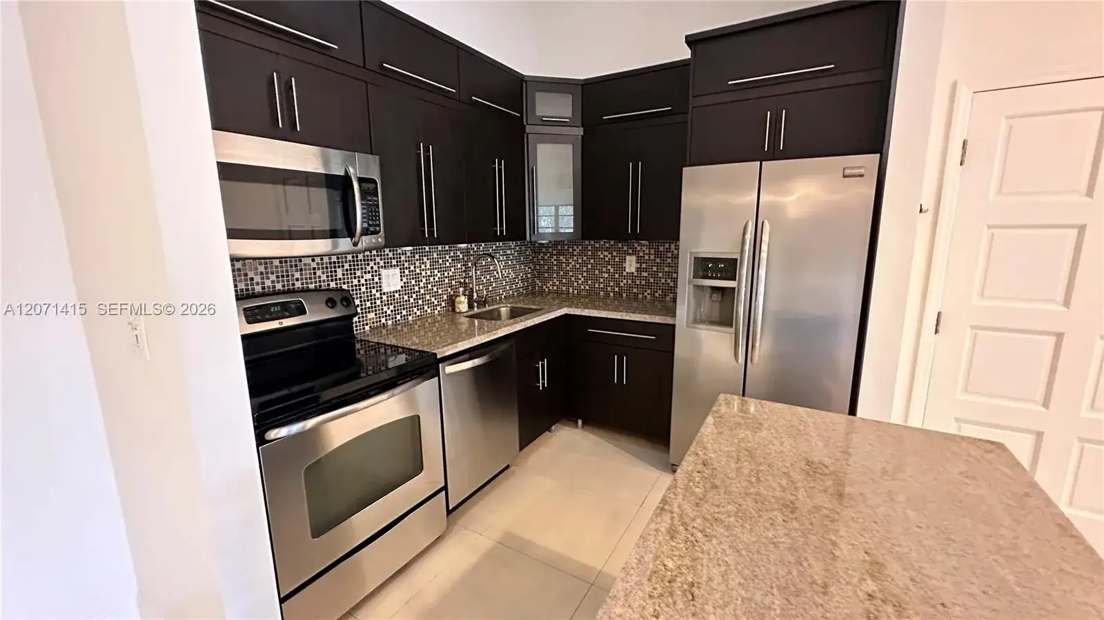 4944 NW 102nd Ave # 3, Doral FL 33178 photo 4