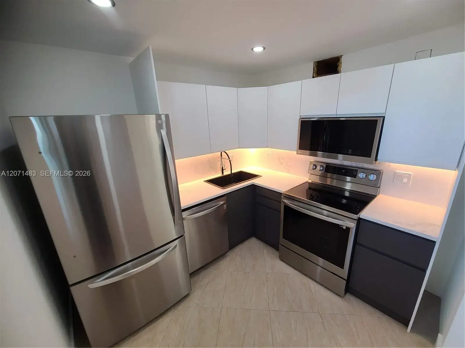 1612 Jefferson Ave # 403, Miami Beach FL 33139 photo 5