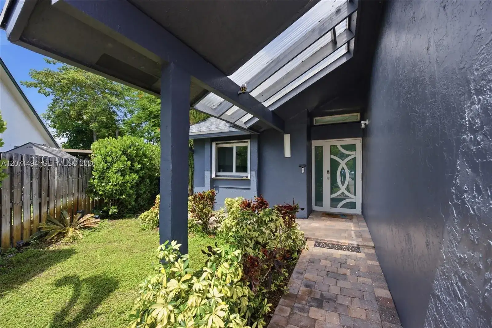 3913 NW 72nd Ln, Coral Springs FL 33065 photo 3