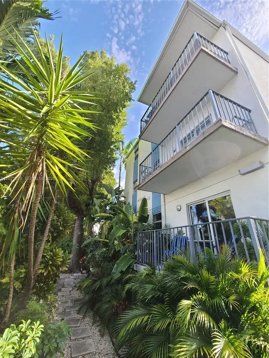 750 Michigan Ave # 203, Miami Beach FL 33139 photo 4