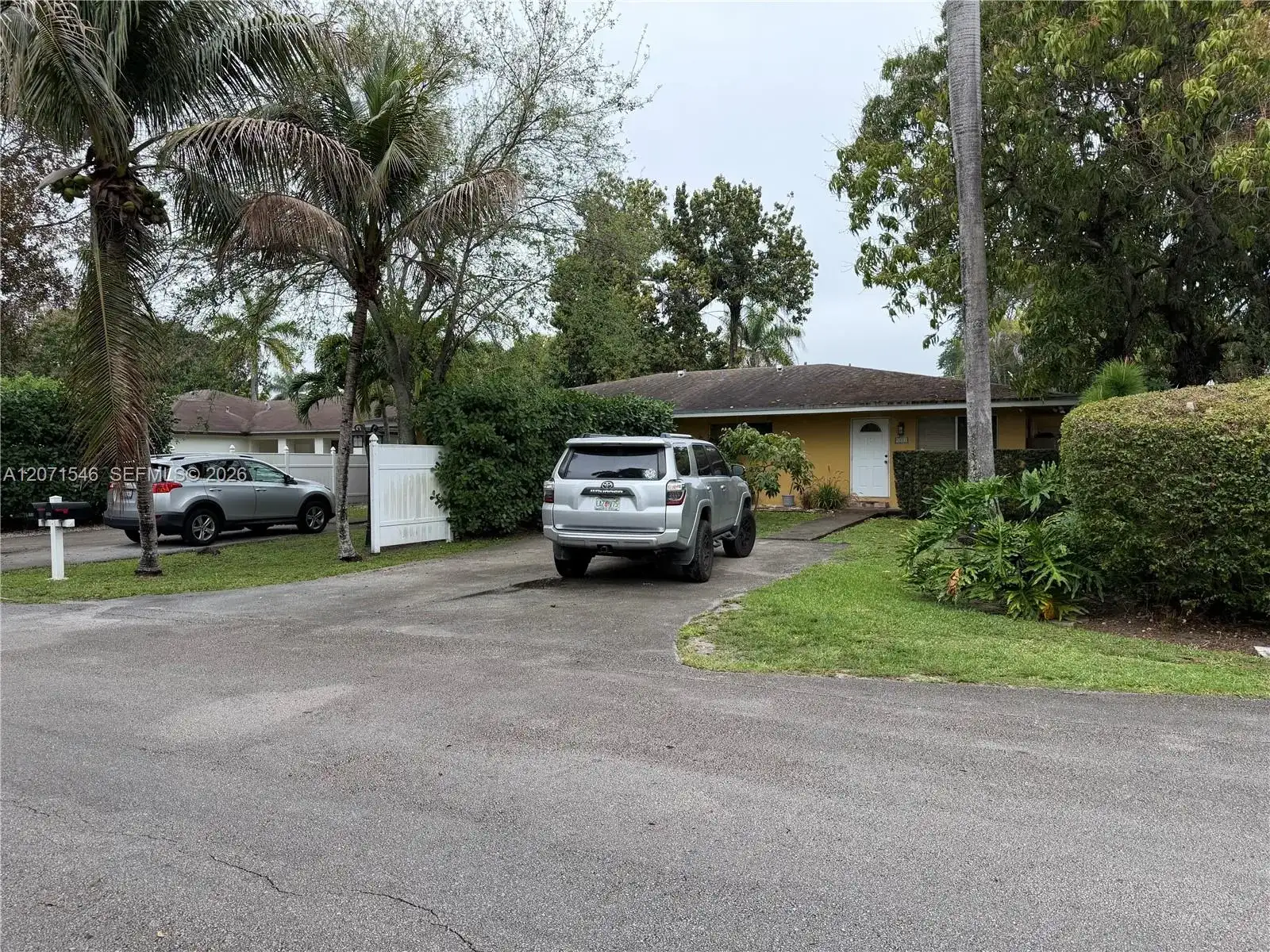 5801-5805 SW 61st St, Miami FL 33143 photo 4