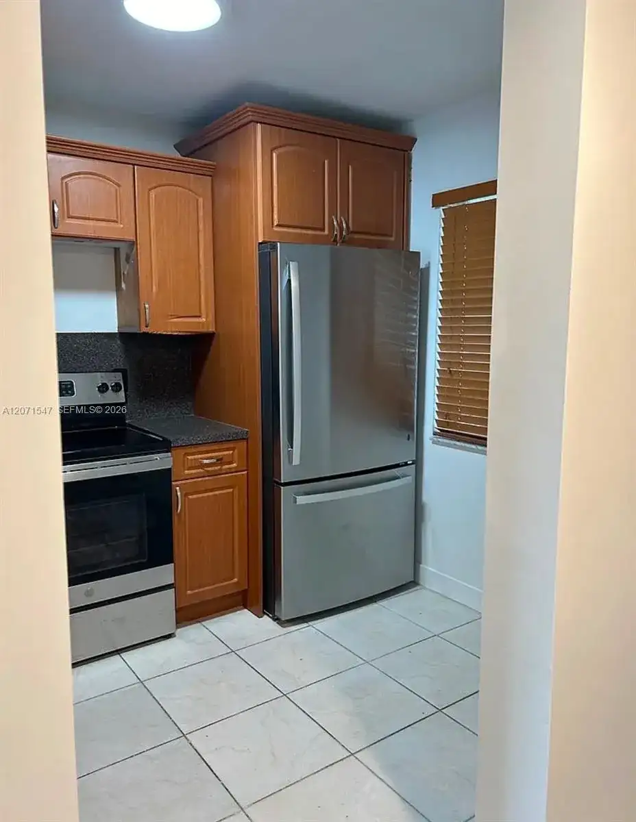 8720 N Sherman Cir # 307, Miramar FL 33025 photo 2