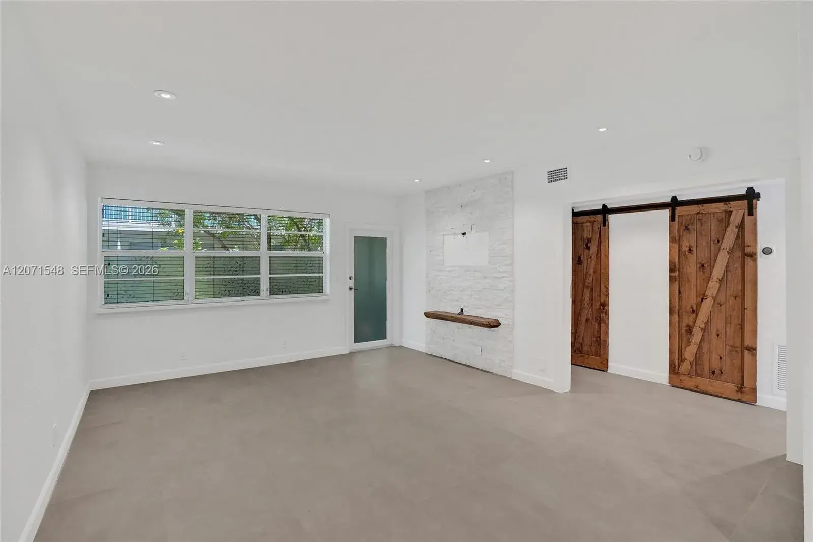 350 S Shore Dr # 12, Miami Beach FL 33141