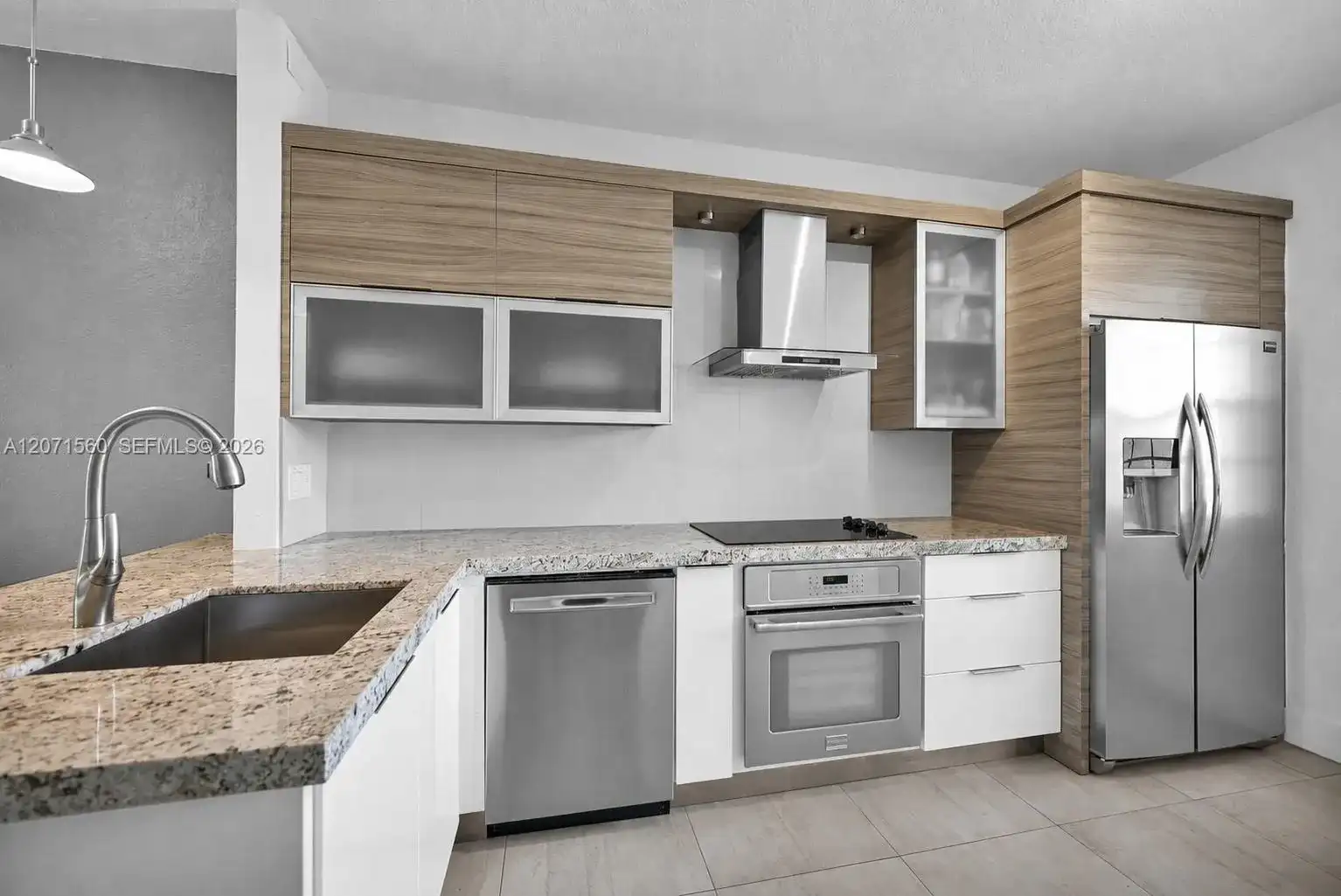 5670 NW 116th Ave # 222, Doral FL 33178