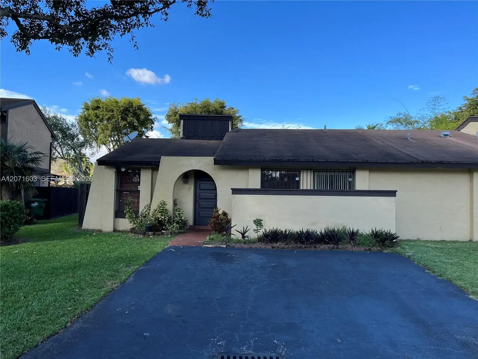 12713 SW 70th Ln, Miami FL 33183