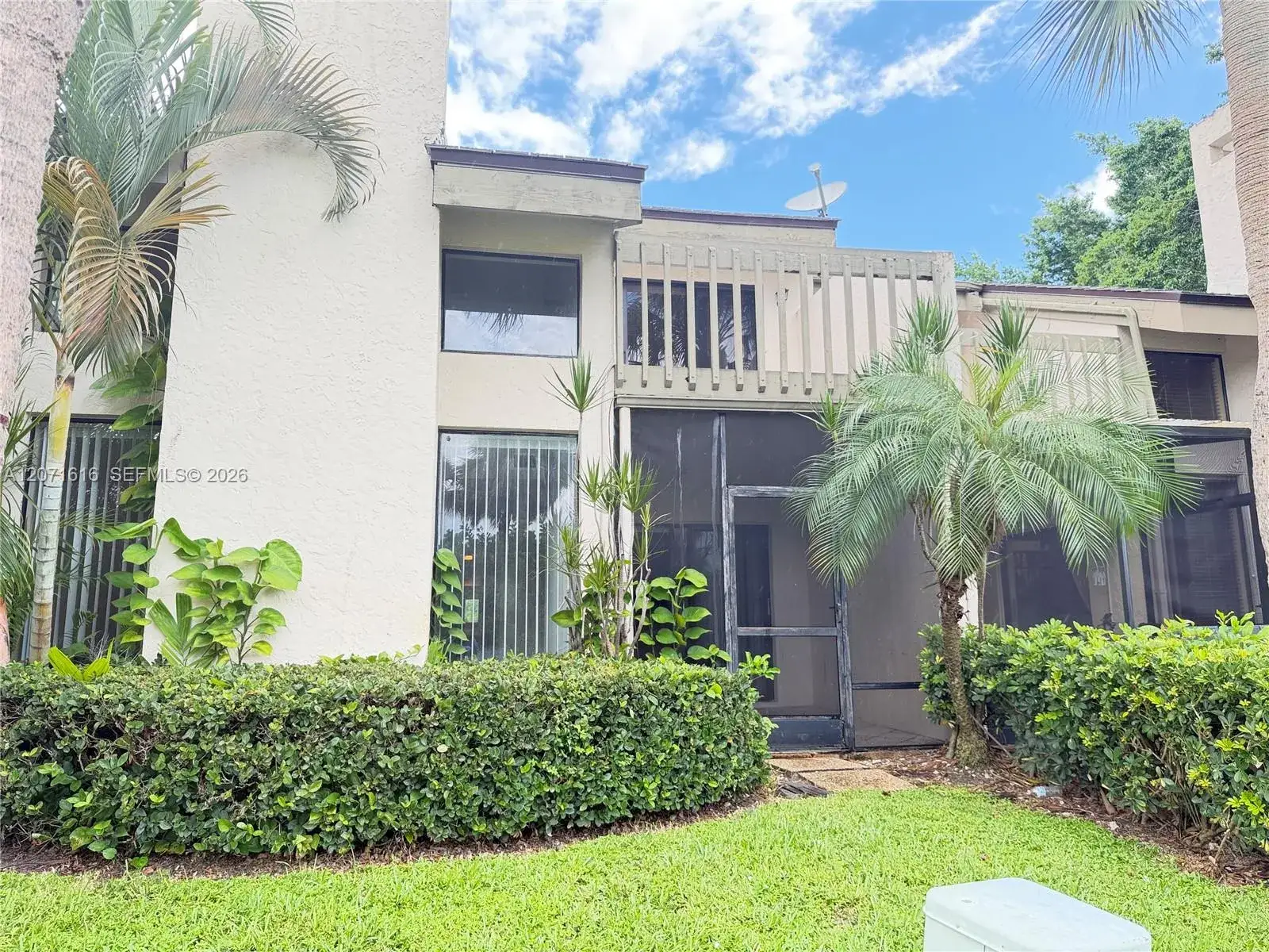 5988 Glendale, Boca Raton FL 33433