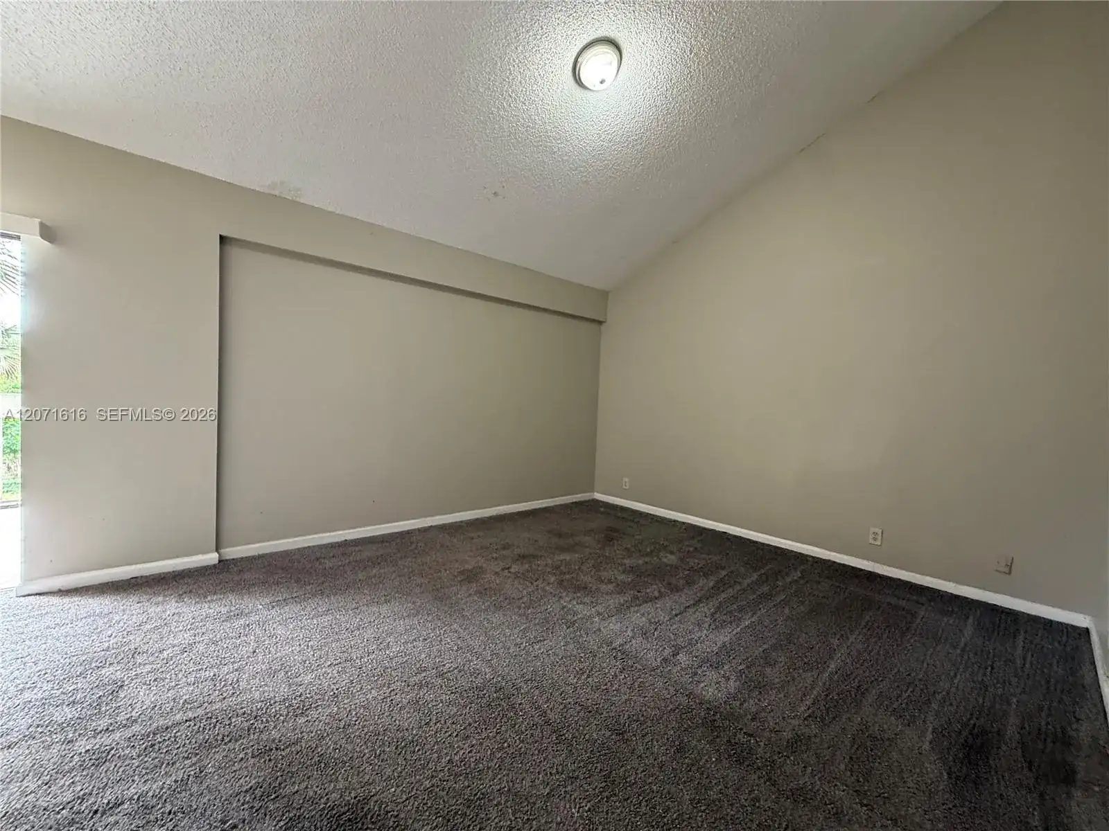 5988 Glendale, Boca Raton FL 33433 photo 2