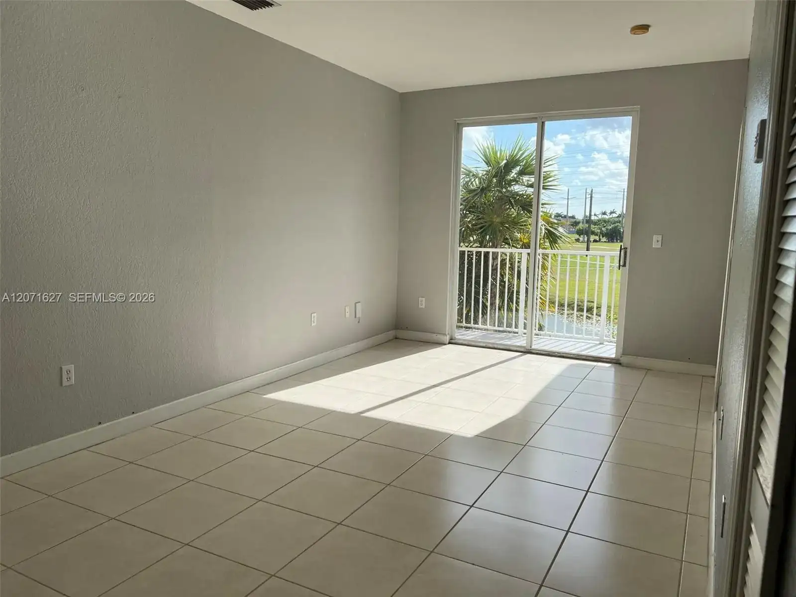 17630 NW 73rd Ave # 4, Hialeah FL 33015 photo 3