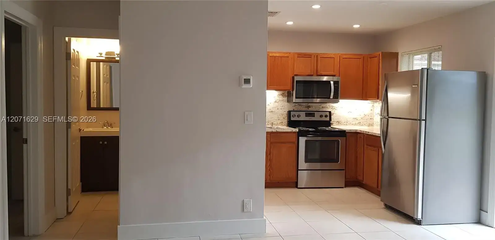 818 SW 4th St # 3, Fort Lauderdale FL 33312 photo 2