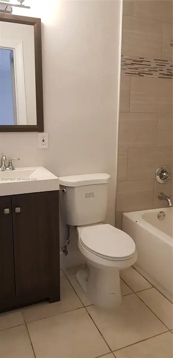 818 SW 4th St # 3, Fort Lauderdale FL 33312 photo 5