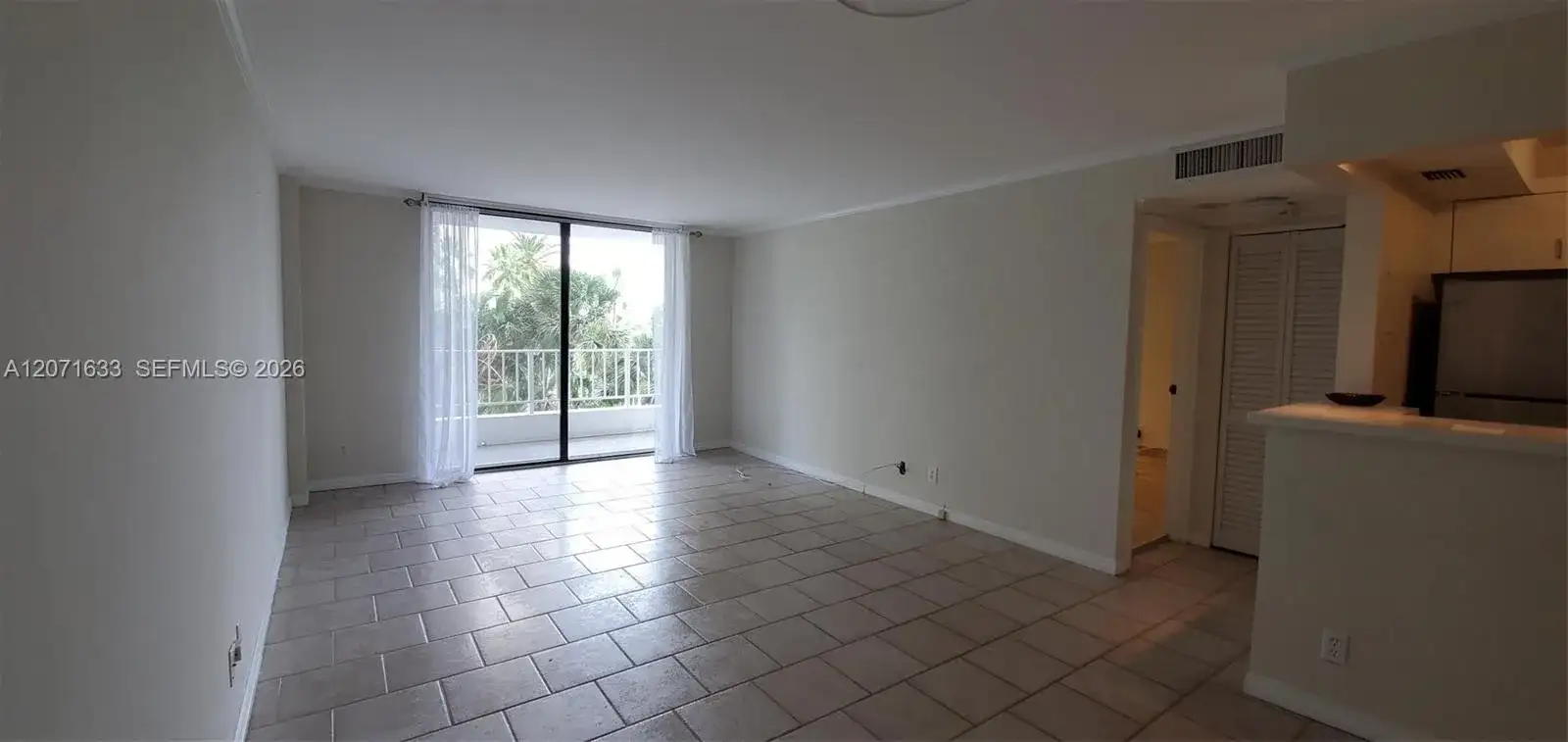 200 SE 15th Rd # 5H, Miami FL 33129 photo 2