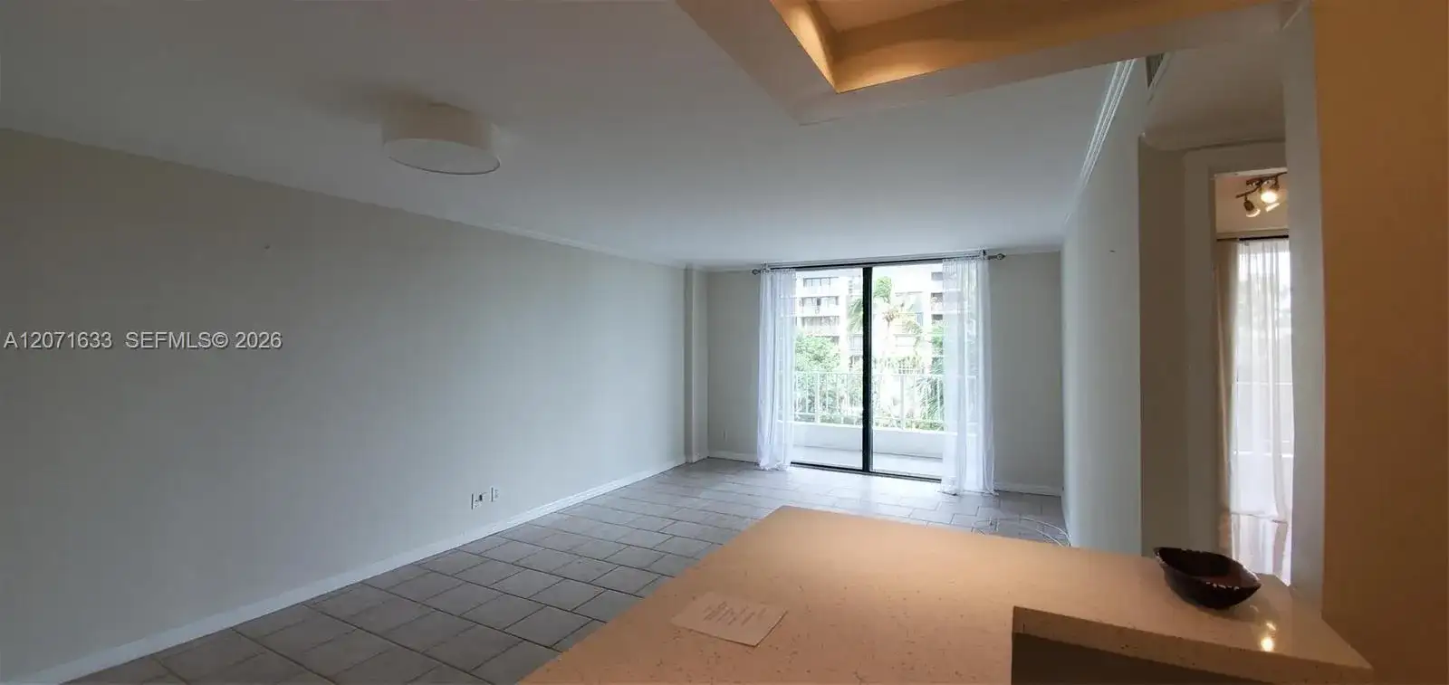 200 SE 15th Rd # 5H, Miami FL 33129 photo 3