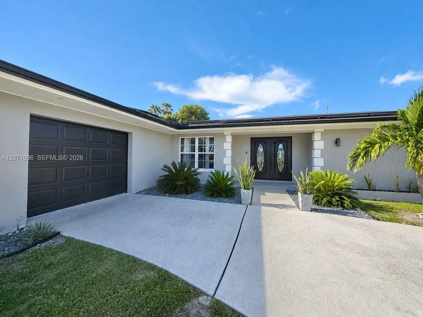 1419 shelby pwky, Cape Coral FL 33904 photo 2