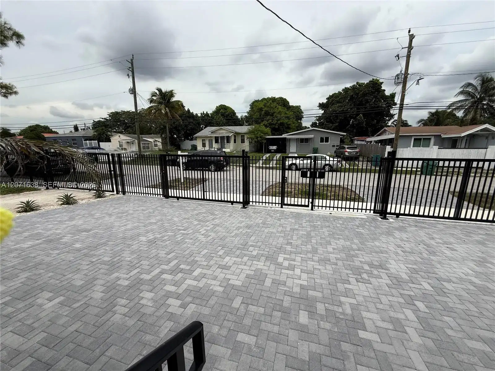 1256 NE 110th Ter, Miami FL 33161 photo 3