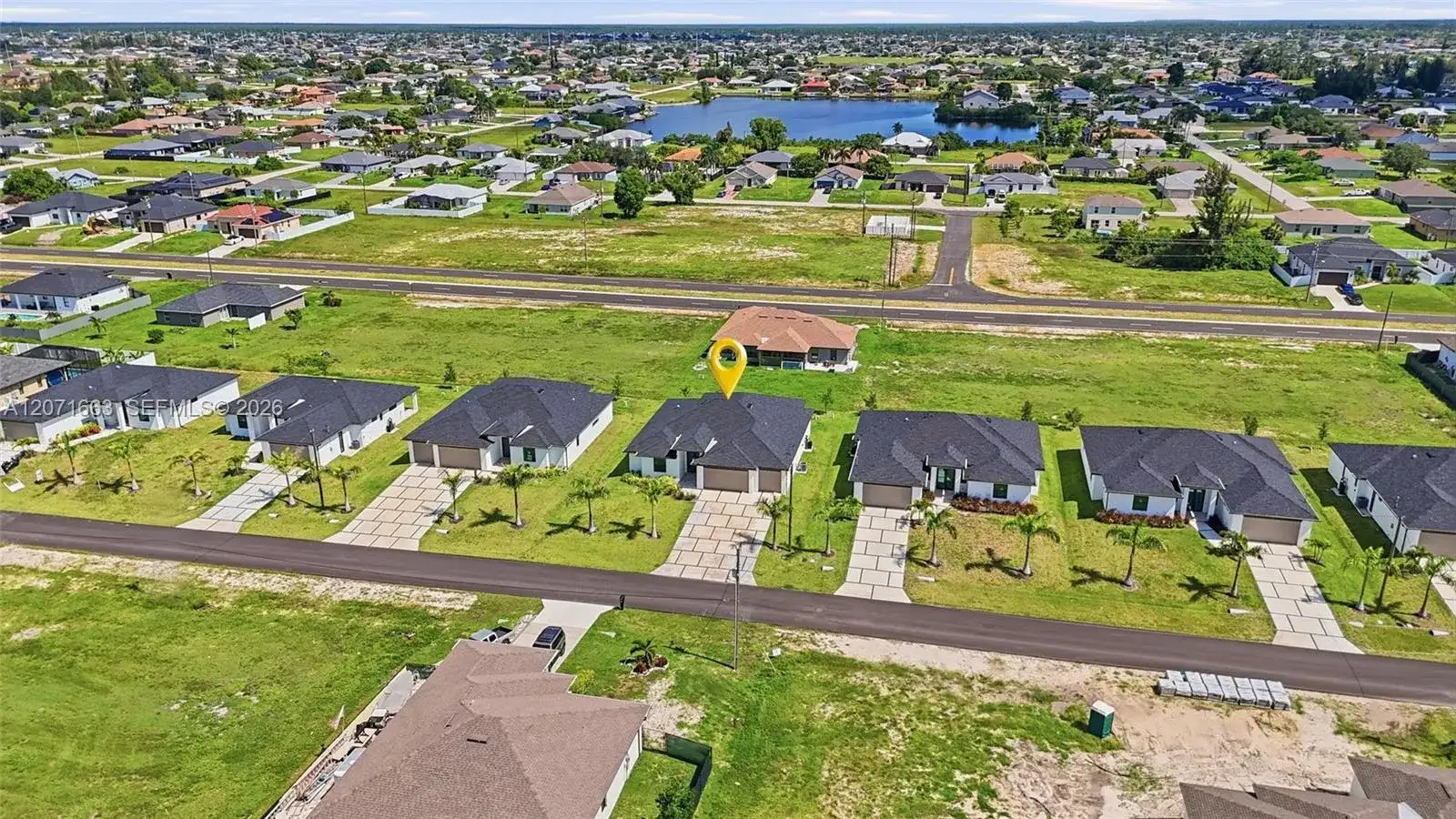 329 NE 15th Ter, Other City - In The State Of Florida FL 33909 photo 3