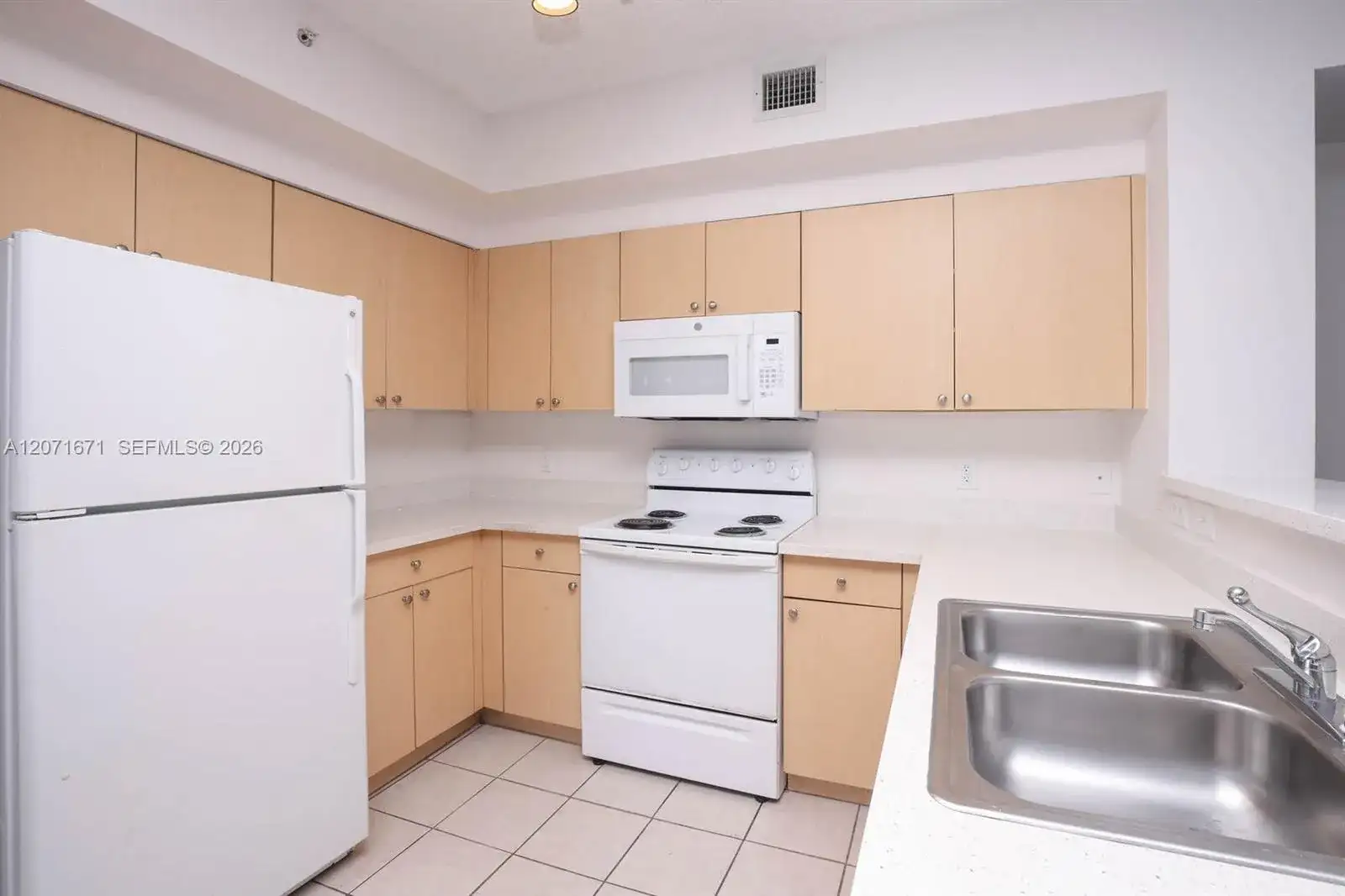 8050 N Nob Hill Rd # 106, Tamarac FL 33321 photo 4