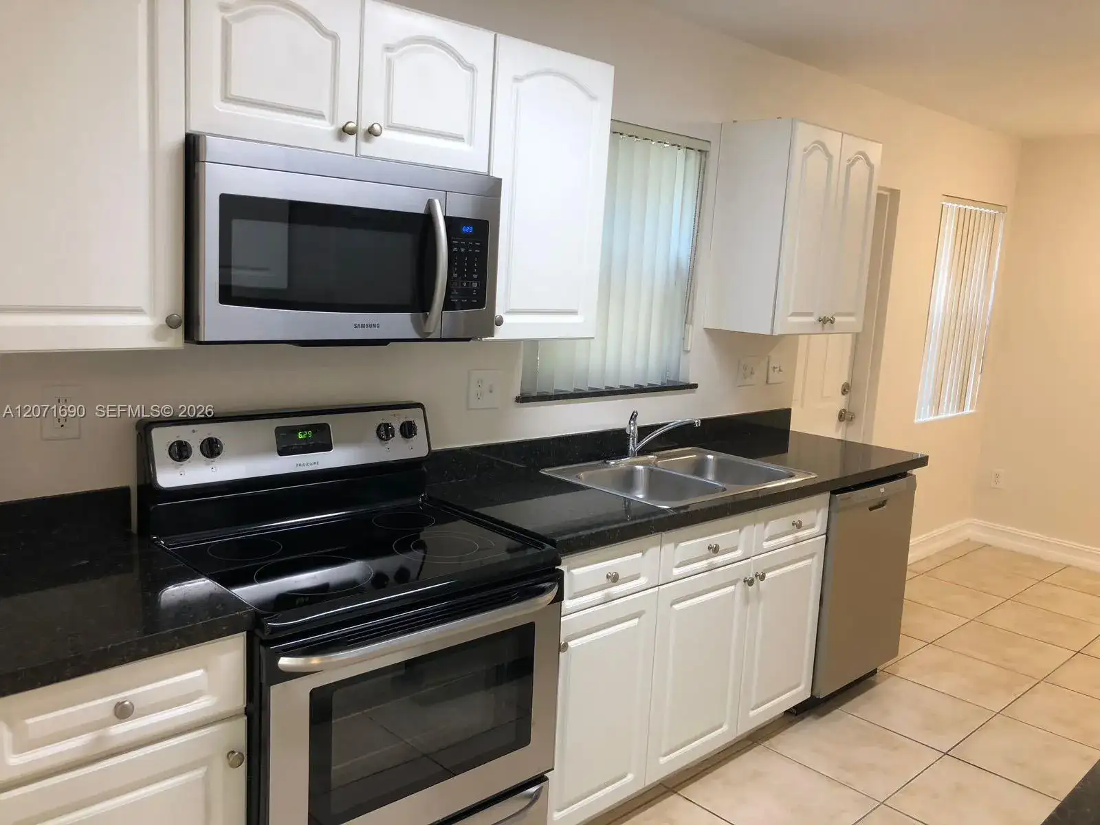 228 NW 14th Ave # 0, Fort Lauderdale FL 33311 photo 5