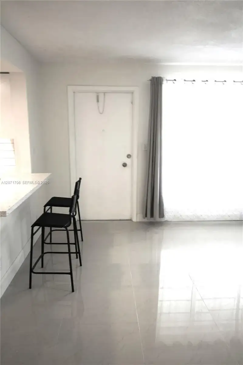2166 NE 56th St # 203, Fort Lauderdale FL 33308 photo 4