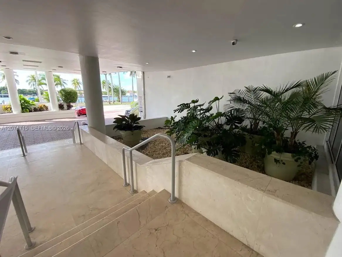 5005 Collins Ave # 722, Miami Beach FL 33140 photo 4