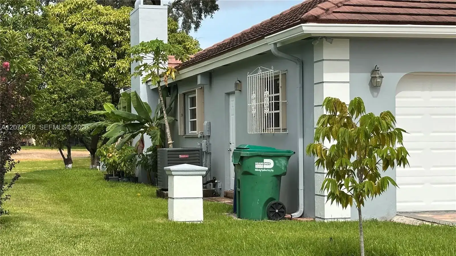 18921 W Oakmont Dr, Hialeah FL 33015 photo 3