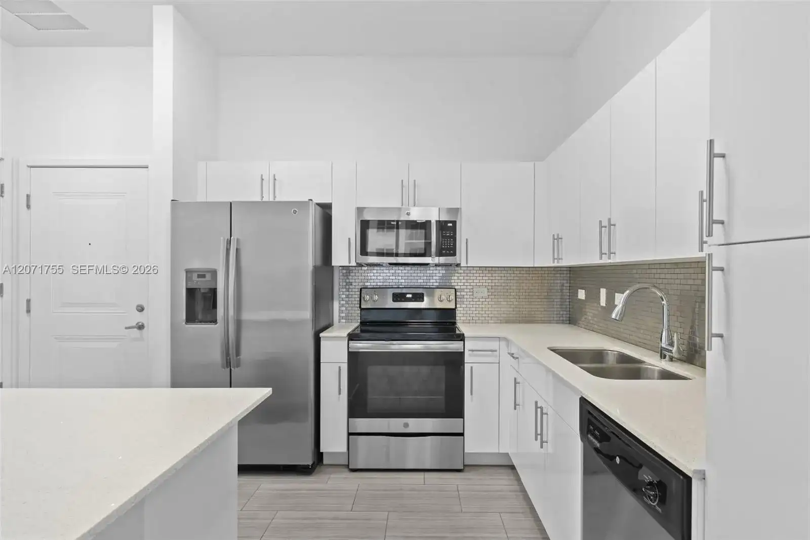 1776 POLK ST # 803, Hollywood FL 33020