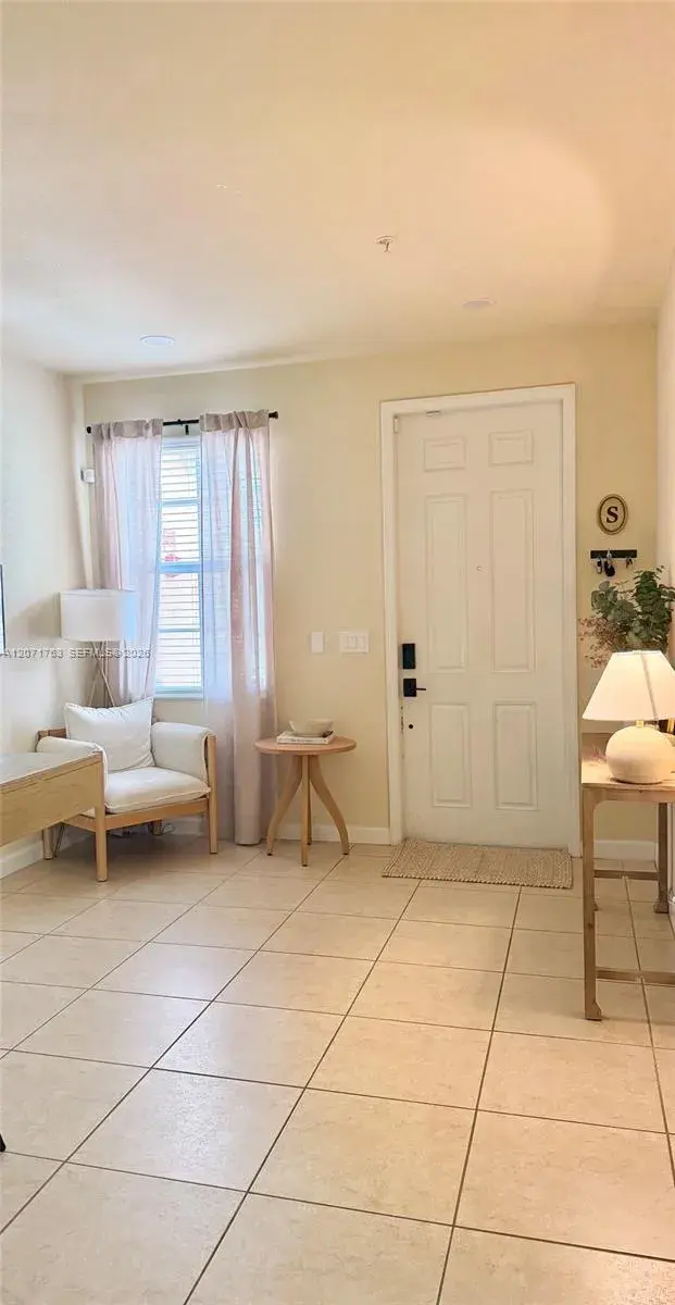 12444 Emerald Creek Ct, Plantation FL 33325
