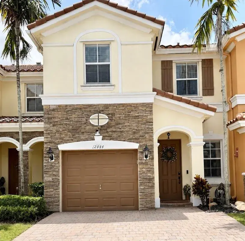 12444 Emerald Creek Ct, Plantation FL 33325