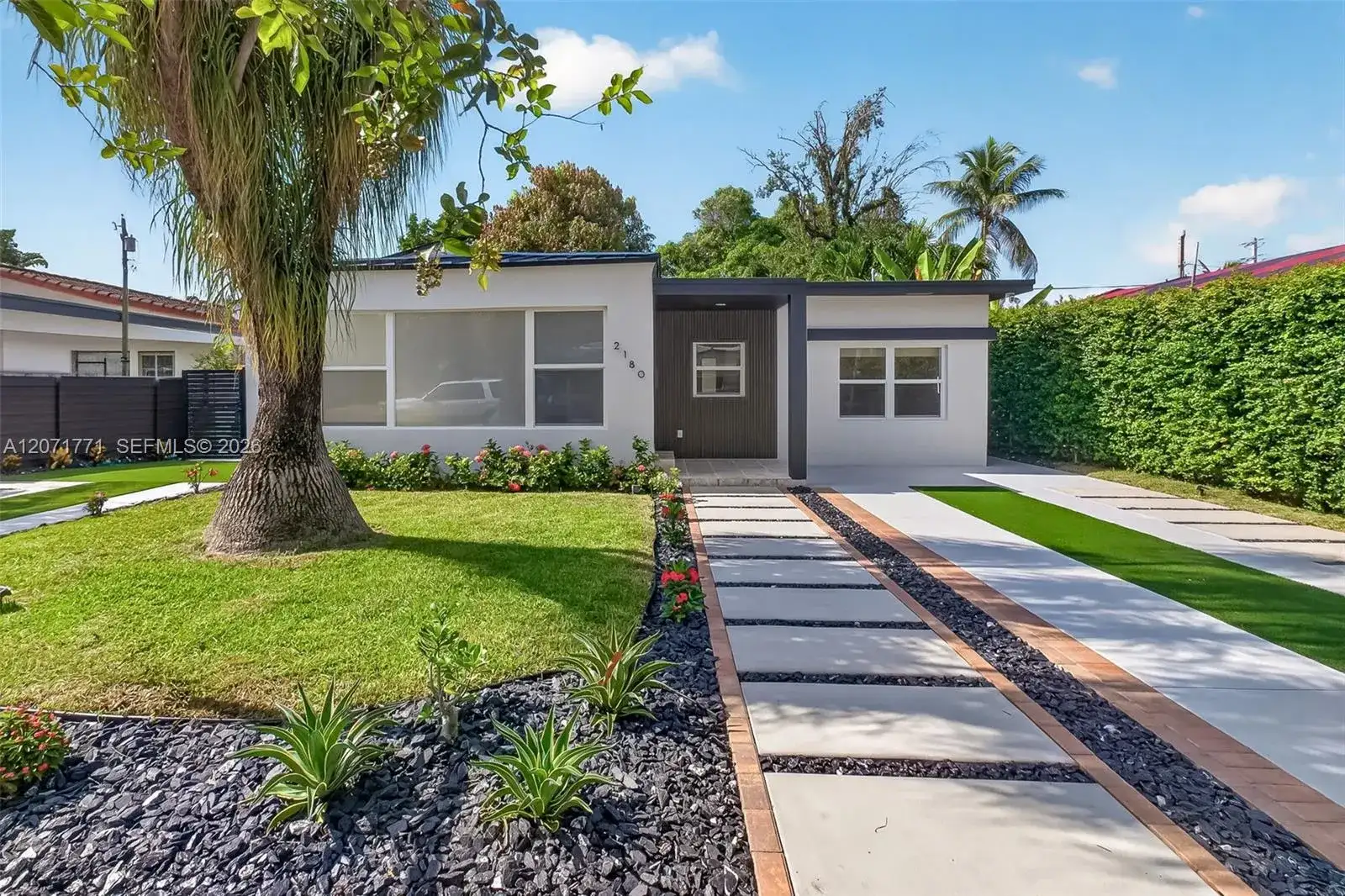 2180 SW 20th St, Miami FL 33145 photo 3