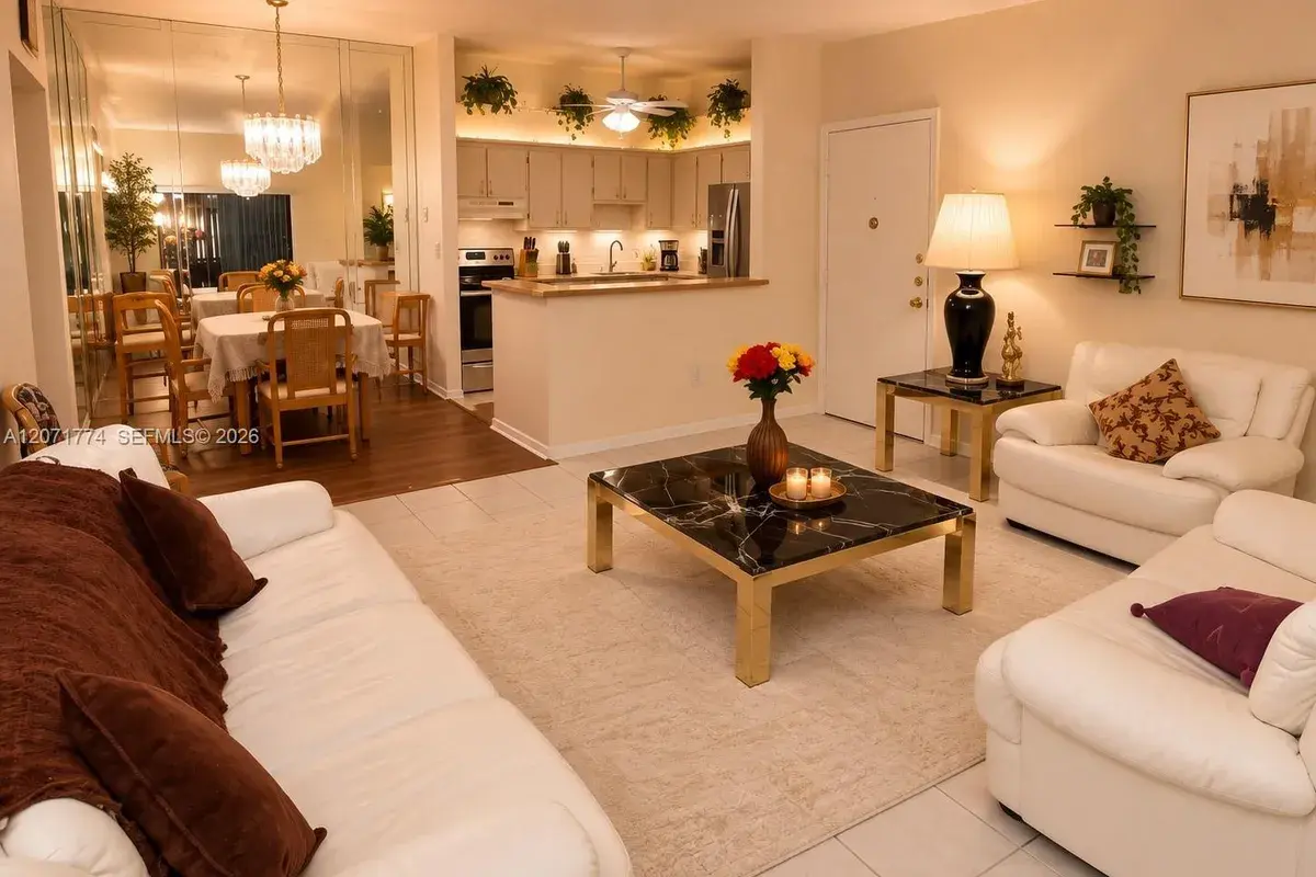 9964 N Belfort Cir # 201, Tamarac FL 33321