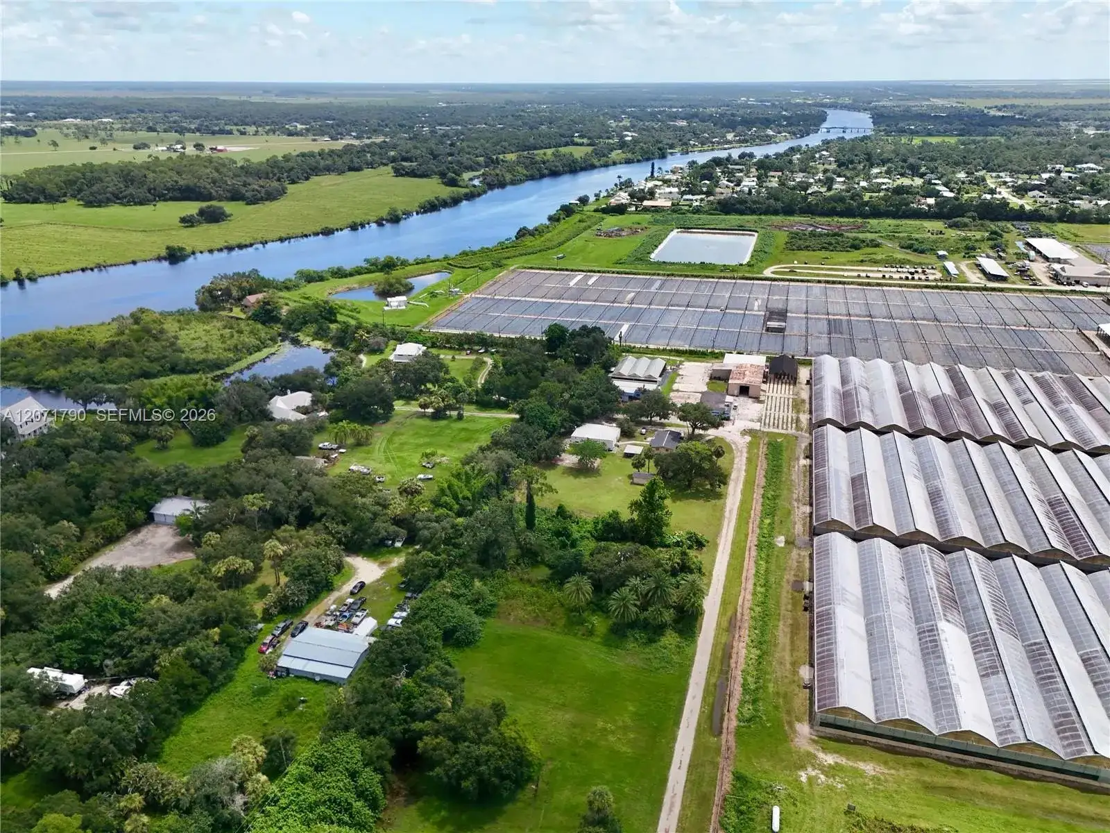 20101 WAGNER AVE, Other City - In The State Of Florida FL 33920 photo 3