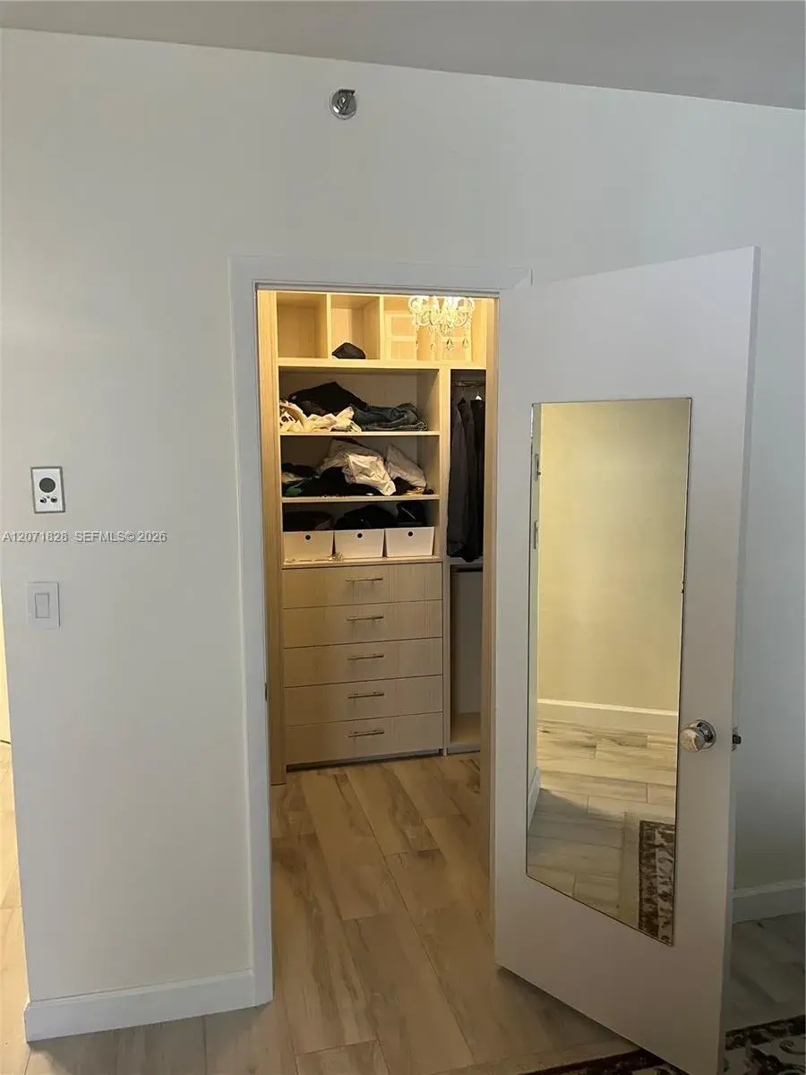 20191 E Country Club Dr # 503, Aventura FL 33180