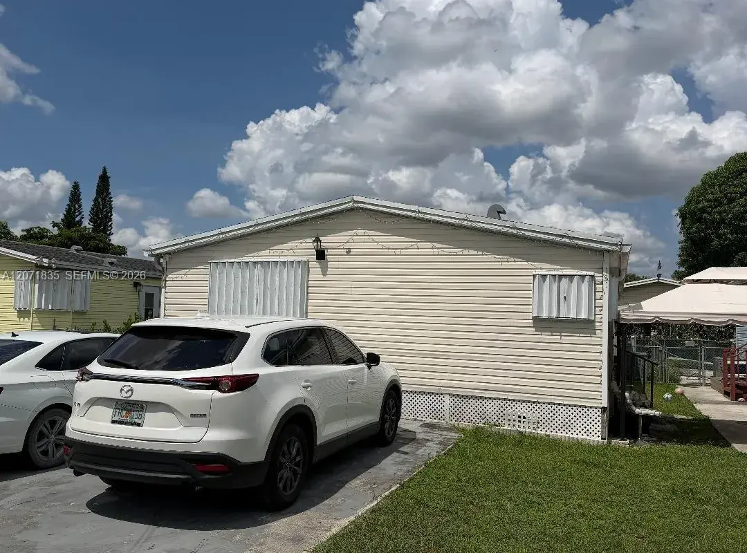 19800 SW 180th Ave unit 131, Miami FL 33187