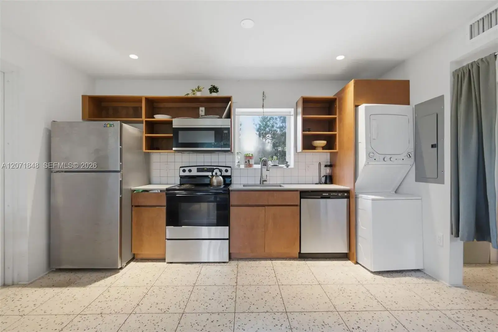 127 NW 74th St # 2, Miami FL 33150 photo 2