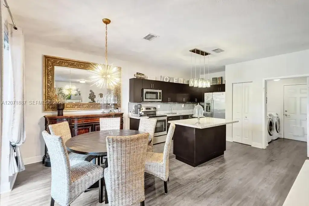 22405 SW 102nd Ave, Miami FL 33190 photo 4