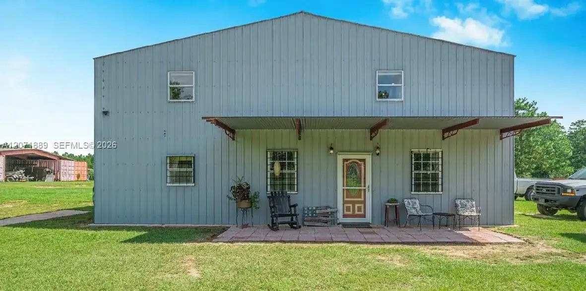 5263 Coy Burgess Loop, FL 32435 photo 2