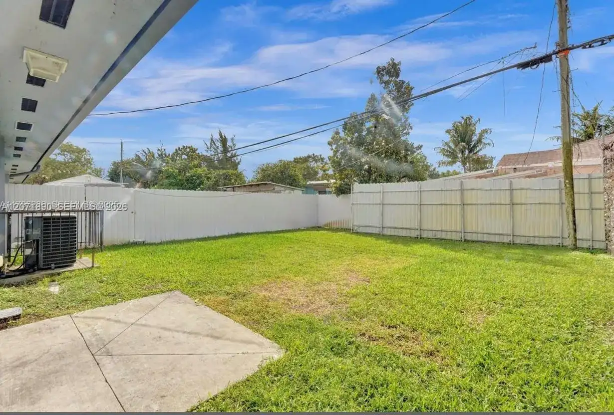 1154 NW 103 Street # 1, Miami FL 33150 photo 4