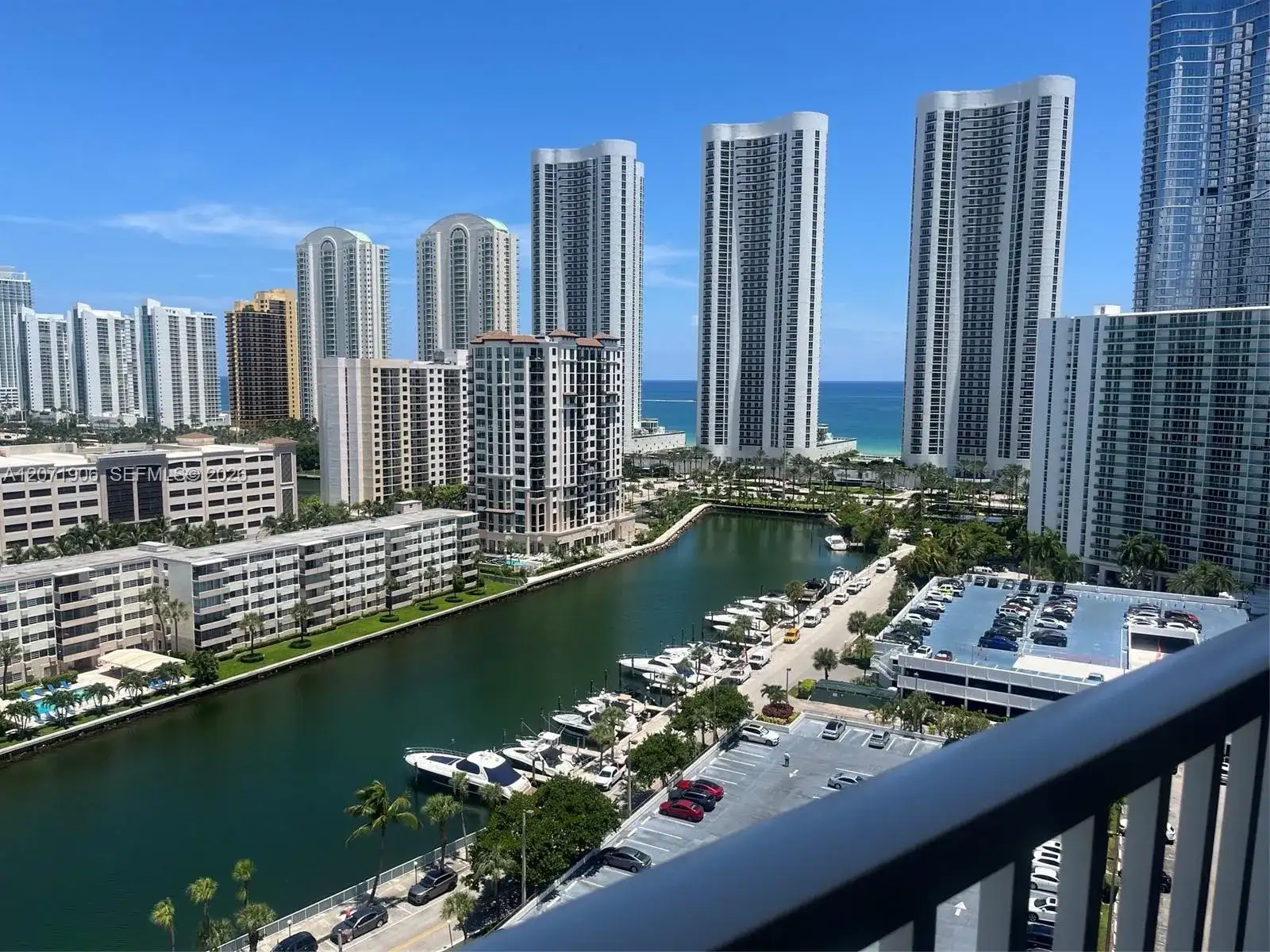 300 Bayview Dr # 1707, Sunny Isles Beach FL 33160 photo 4