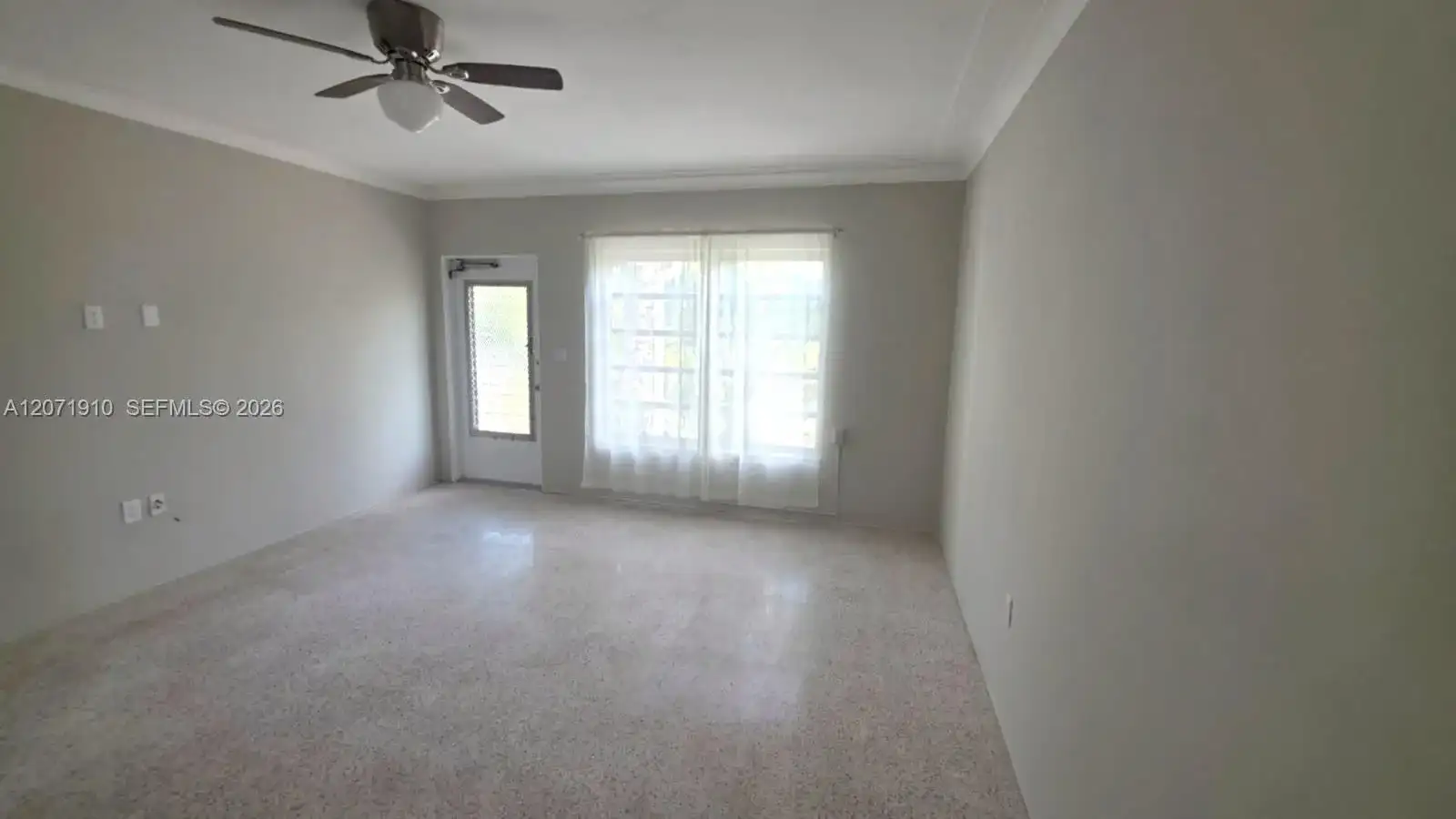 260 SW 31st Ct # 260, Miami FL 33135 photo 2