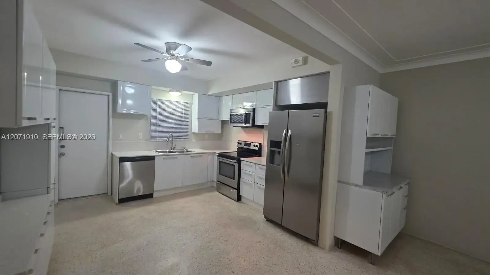 260 SW 31st Ct # 260, Miami FL 33135 photo 4