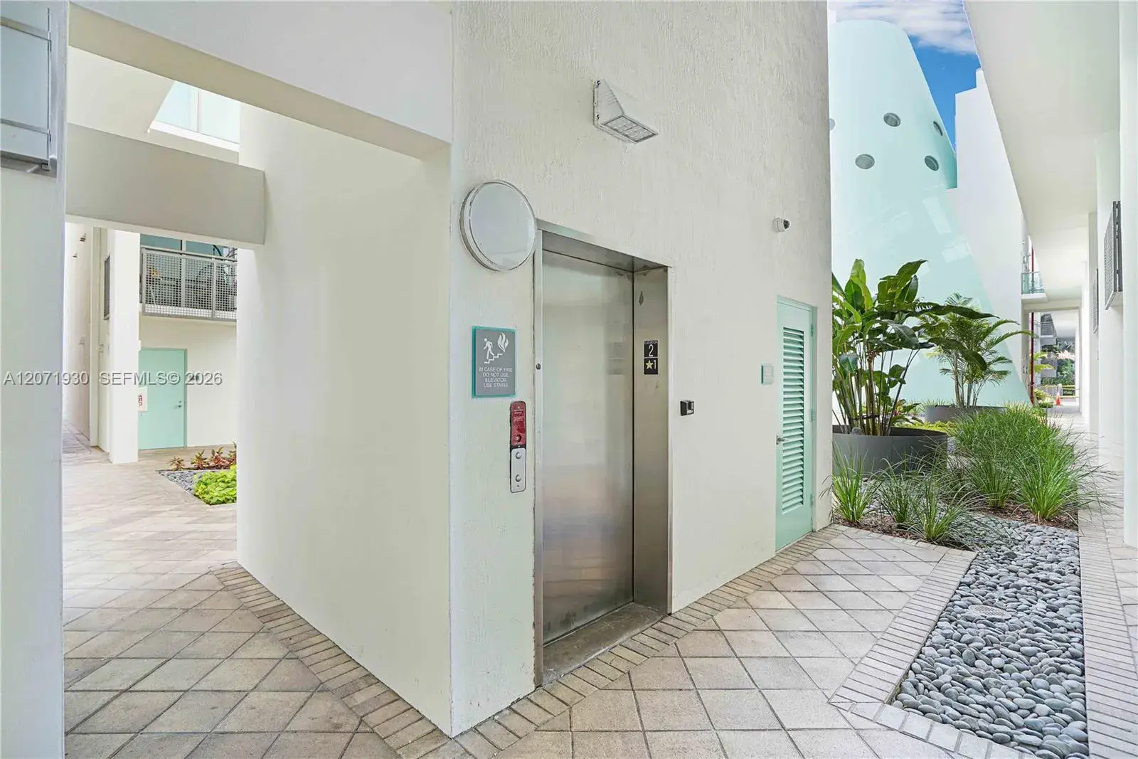 6000 Collins Ave # 336, Miami Beach FL 33140