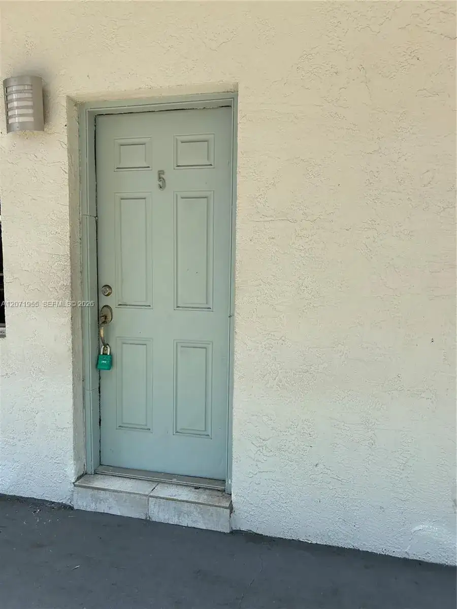 1925 Madison St # 5, Hollywood FL 33020