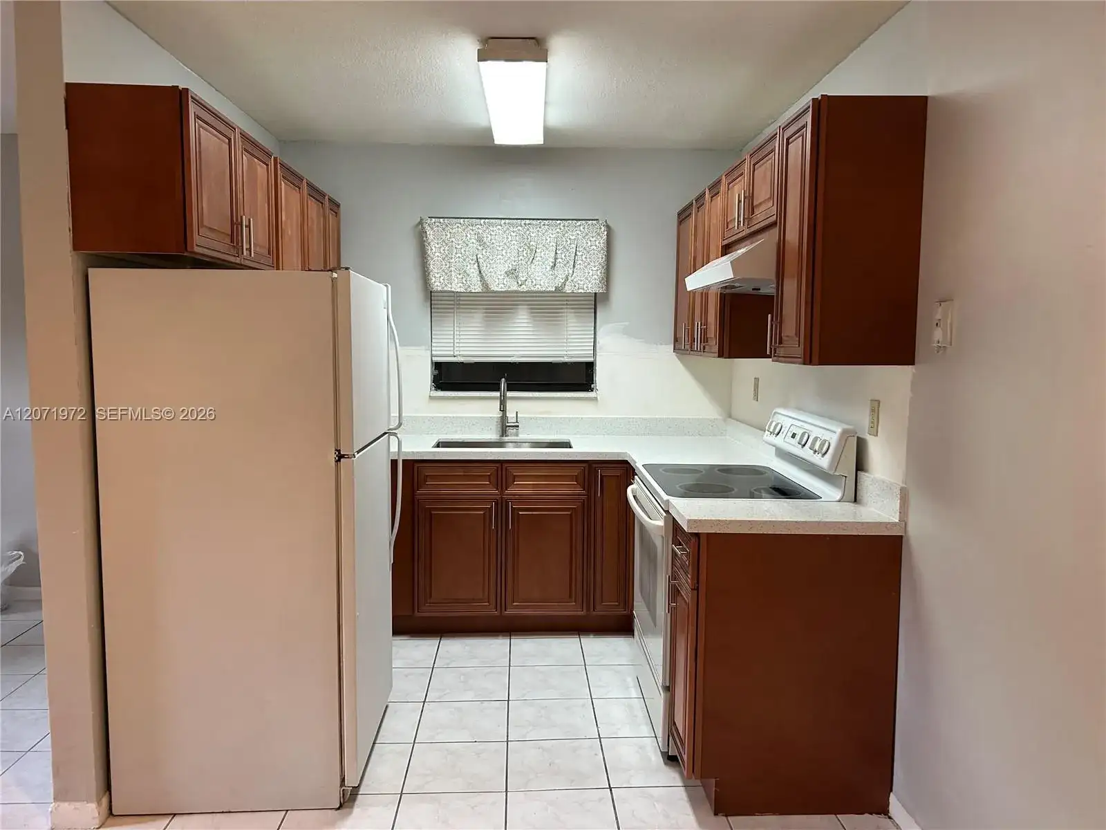 1925 Madison St # 14, Hollywood FL 33020 photo 3