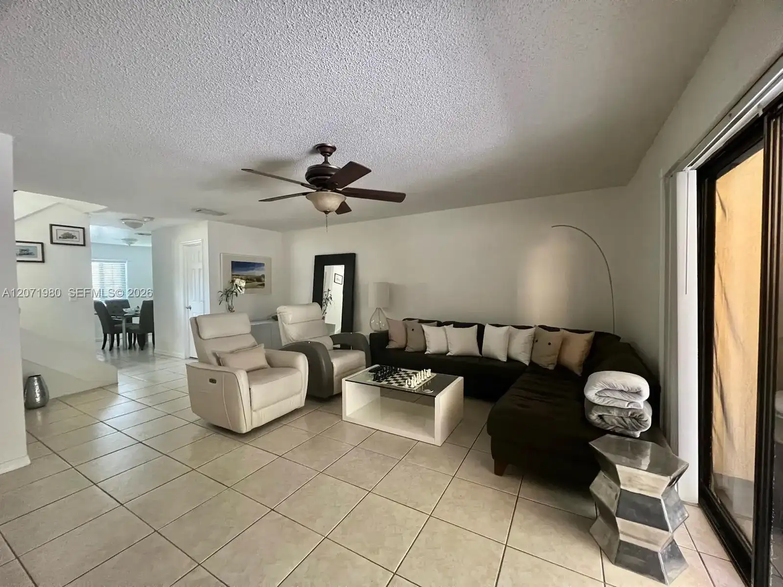 1133 NE 210th Ter, Miami FL 33179 photo 2