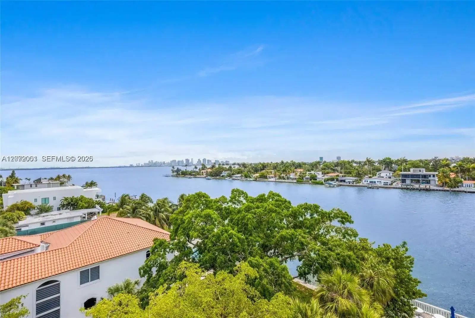 1455 N Treasure Dr # 7J, North Bay Village FL 33141