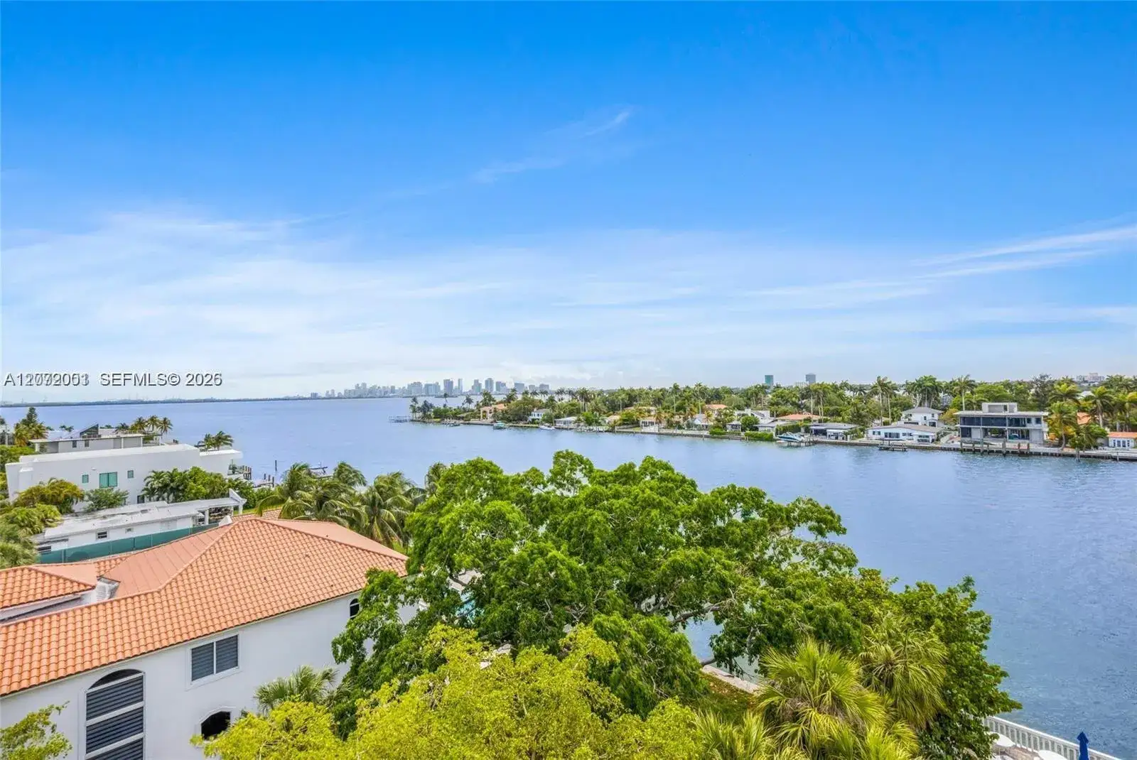 1455 N Treasure Dr # 7J, North Bay Village FL 33141