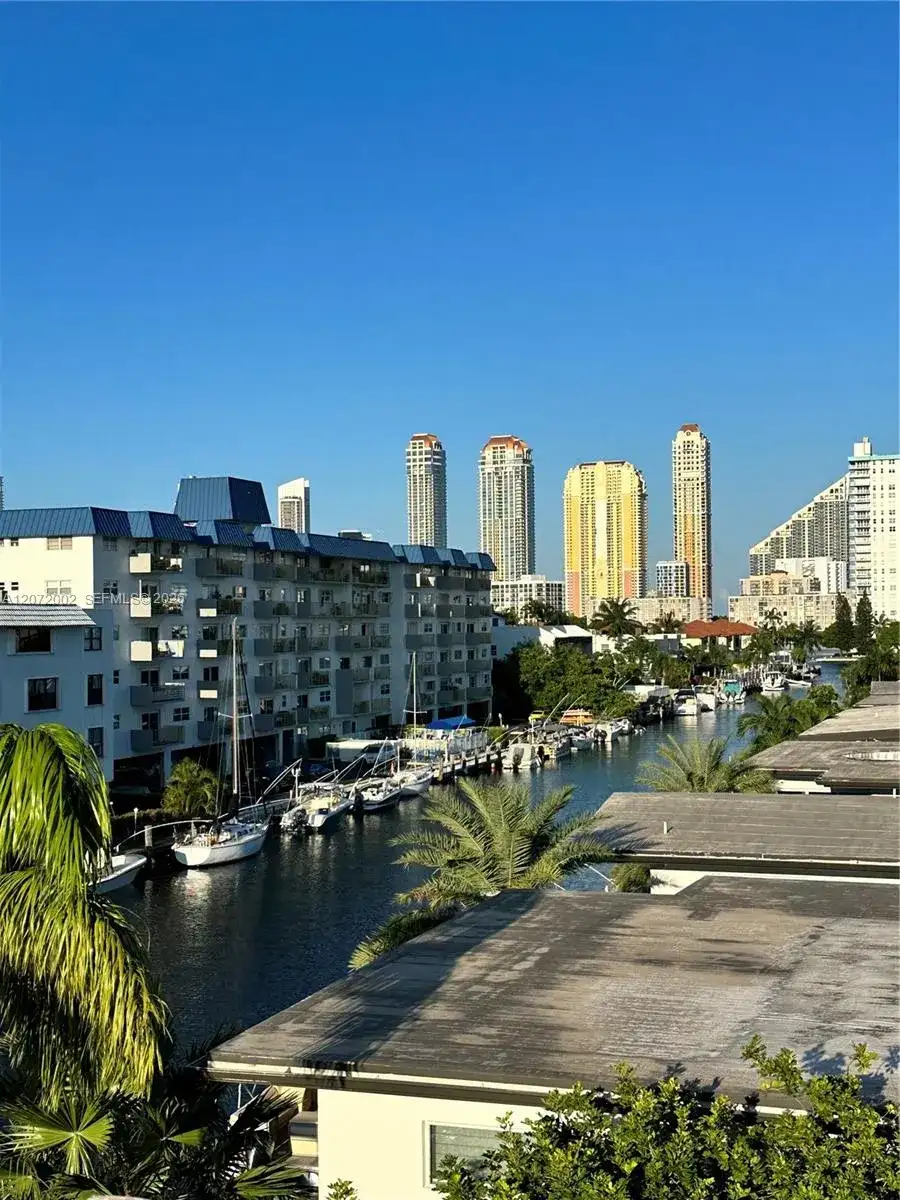 3601 NE 170th St # 409, North Miami Beach FL 33160 photo 3