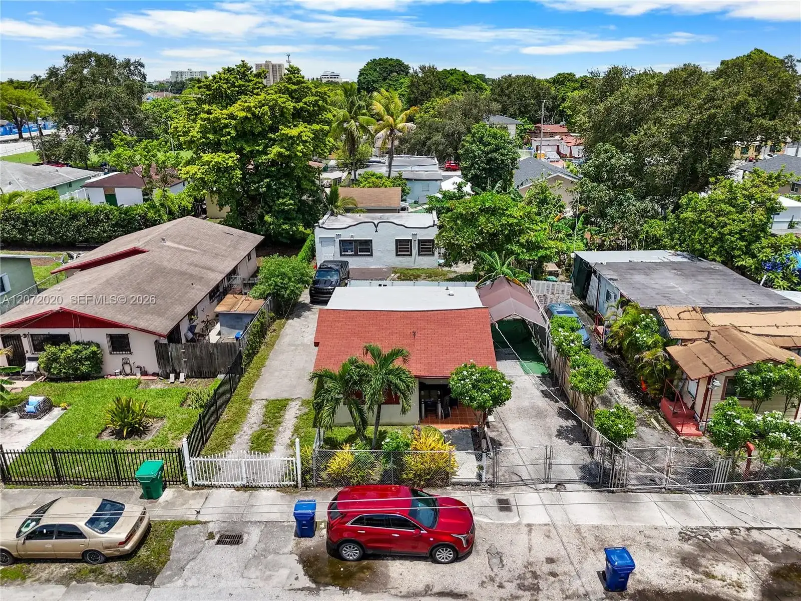2151 NW 42nd St, Miami FL 33142 photo 2